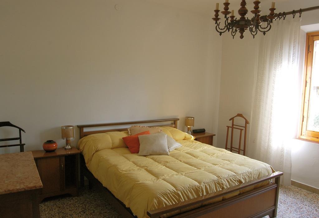 Casa Martellina - Holiday Home بانيو أَ ريبولِ الغرفة الصورة